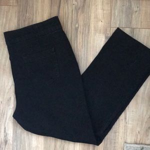 Gloria Vanderbilt slimming effect stretch jeans